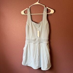 Travis Mathew Women’s Medium Light Blue Sleeveless Workout Dress